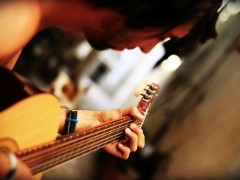 Z czego składa się gitara? Z czego składa się gitara?