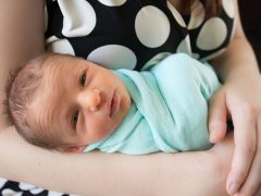 Dlaczego warto nosić sukienki do karmienia? Dlaczego warto nosić sukienki do karmienia?